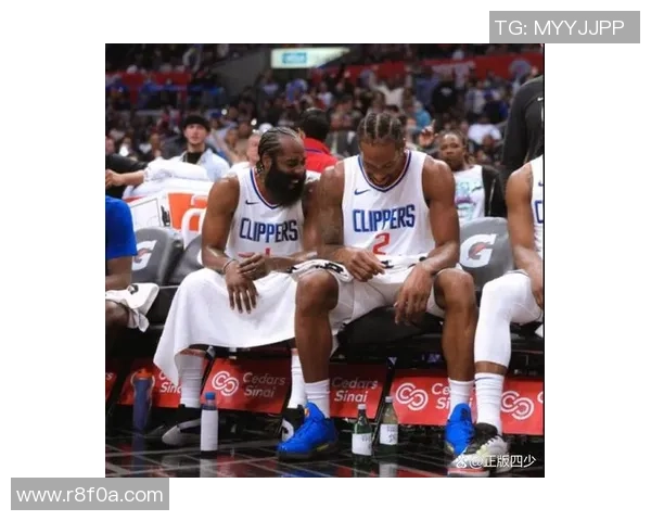 快船首发阵容出炉 哈登小卡领衔 乔丹米勒担任2号位核心 快船首发阵容出炉 哈登小卡领衔 乔丹米勒担任2号位核心